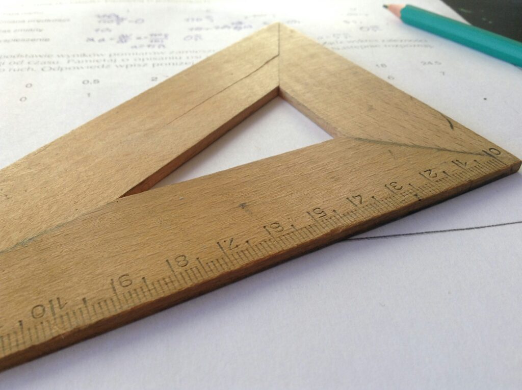 découvrez une formation en finance au sein d'une école d'ingénieurs pour acquérir des compétences techniques et financières de haut niveau.