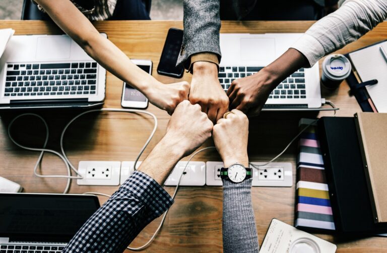 Trouver le bon local professionnel au Creusot : quelle importance du code postal pour votre business ?