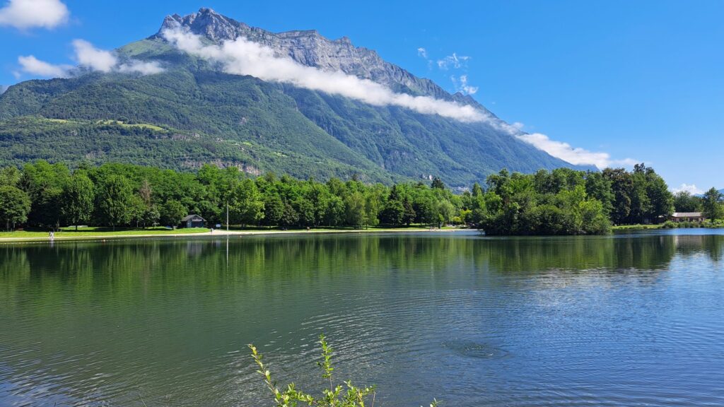 Camping à Albertville : quelles sont les meilleures options pour un séjour inoubliable ?