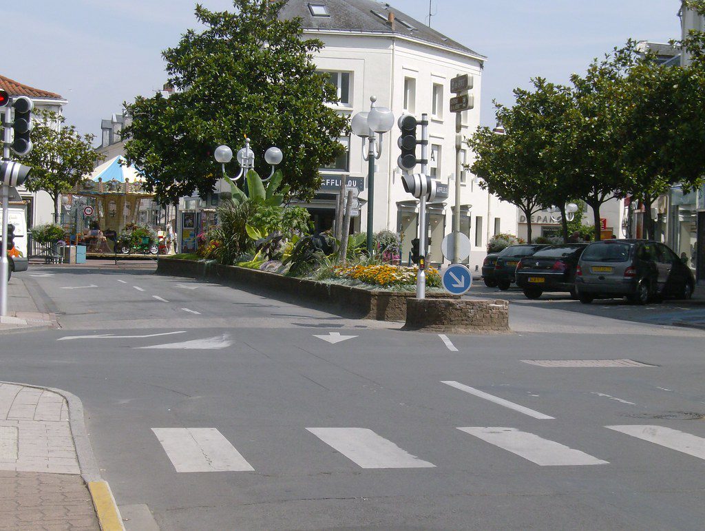 Carte du village de Froidfond avec délimitation géographique du code postal 85300