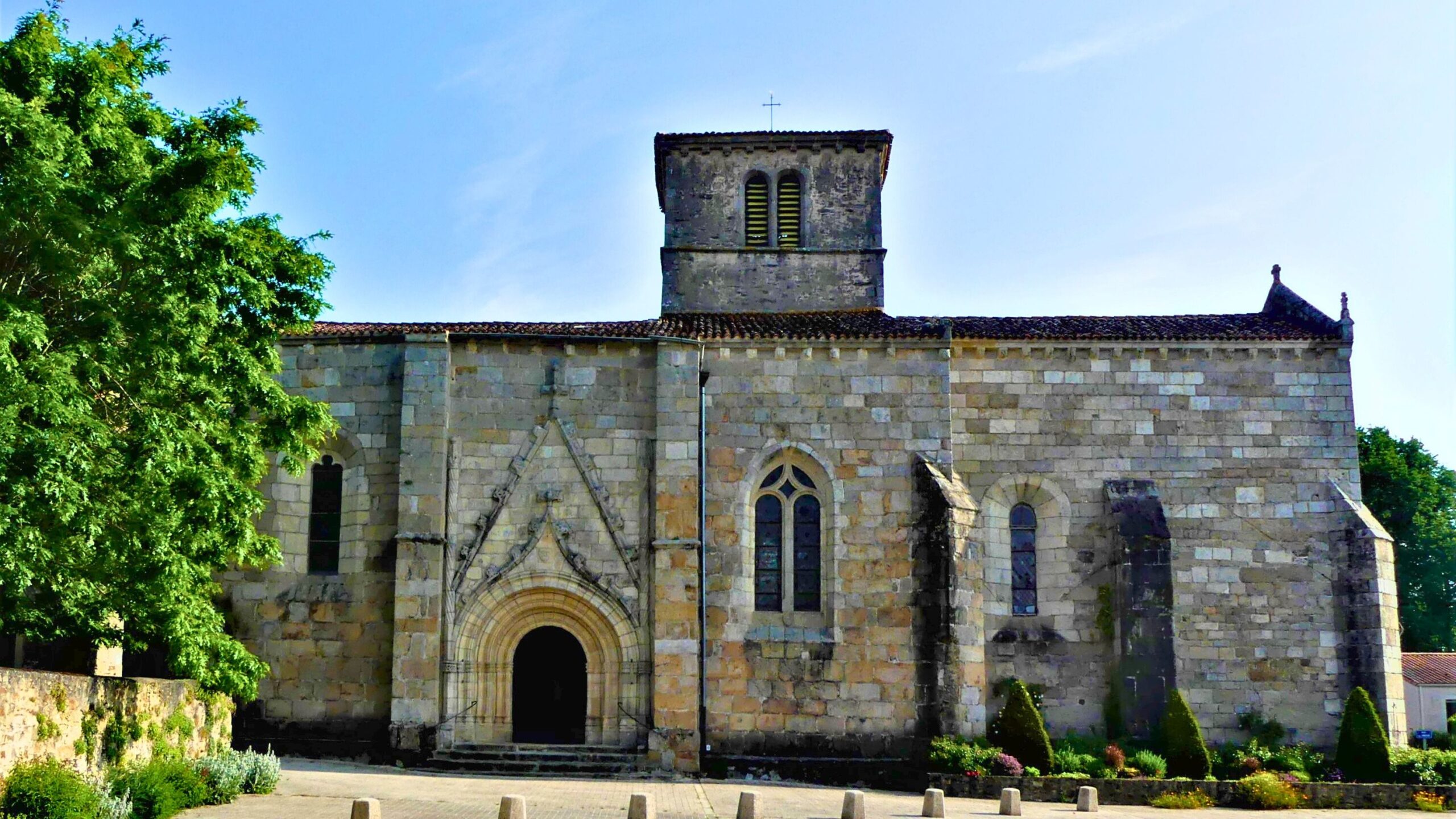 Eglise de Saint-Paul-en-Pareds