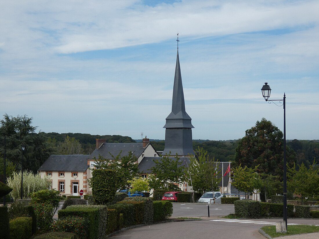 Vue de l'église de Saint-Aubin-la-Plaine