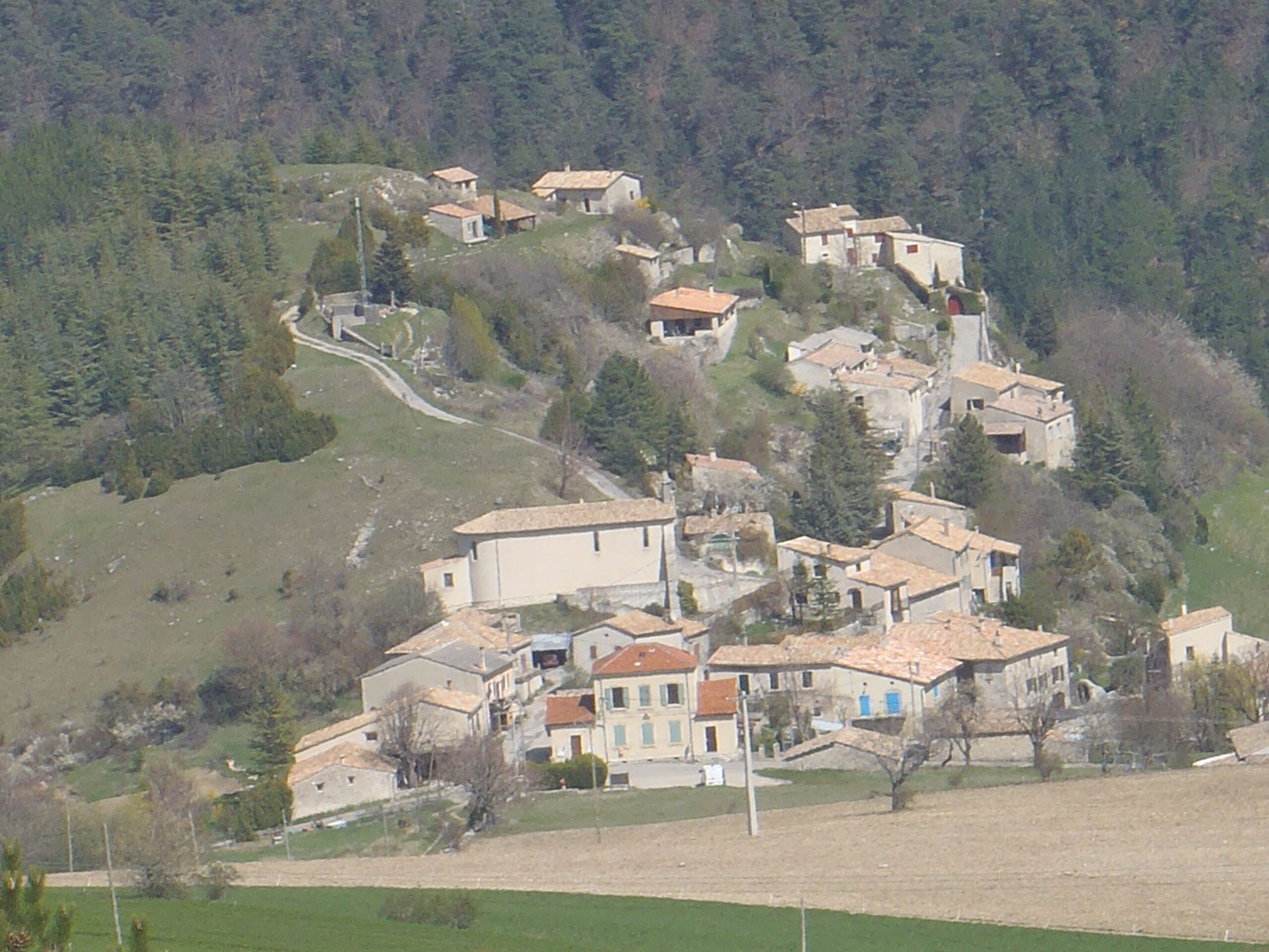 Entrée du village La Jonchère