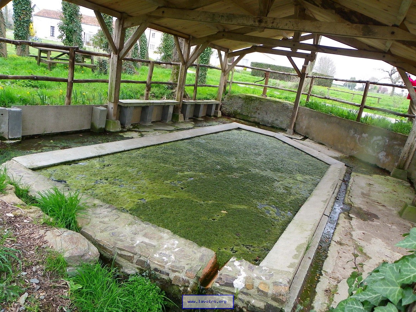Lavoir à Chavagnes-les-Redoux