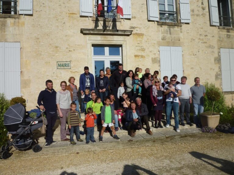 Vue de la mairie de L'Orbrie dans le département de la Vendée, code postal 85200