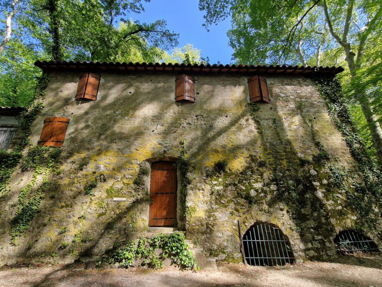 Les sources d&rsquo;Allauch : un patrimoine naturel et historique méconnu en Provence